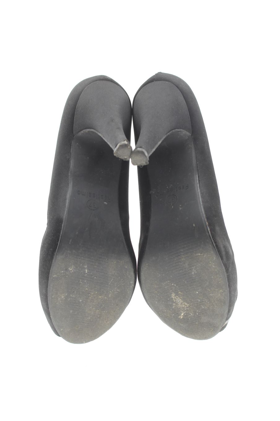 Zapatos de tacon de festissimo de la talla 37, de color negro de