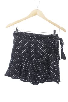 Shorts XS Zara, photo 1 sur 2