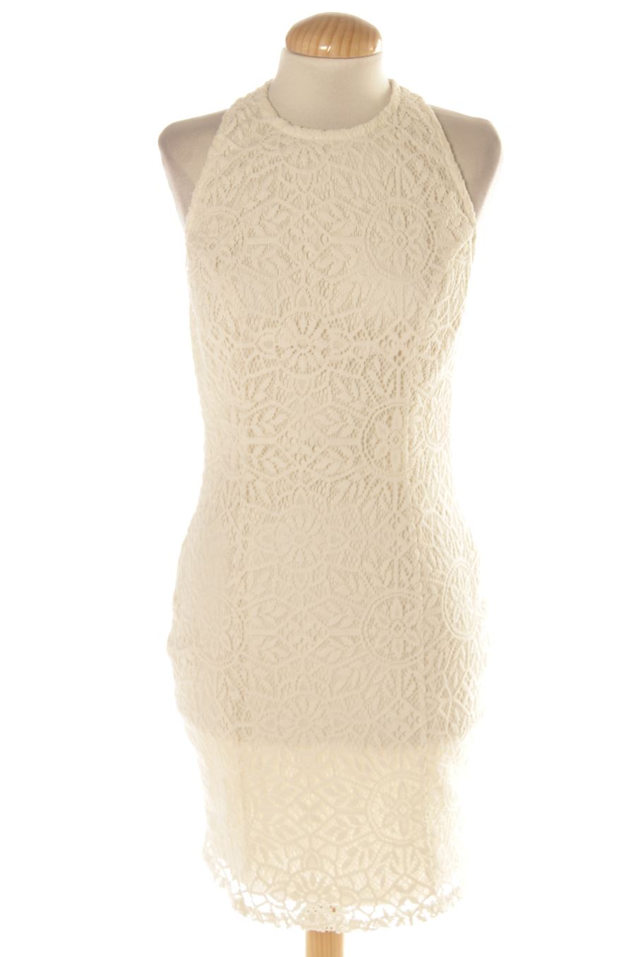 Robe casual Bershka de la taille S, de couleur beige