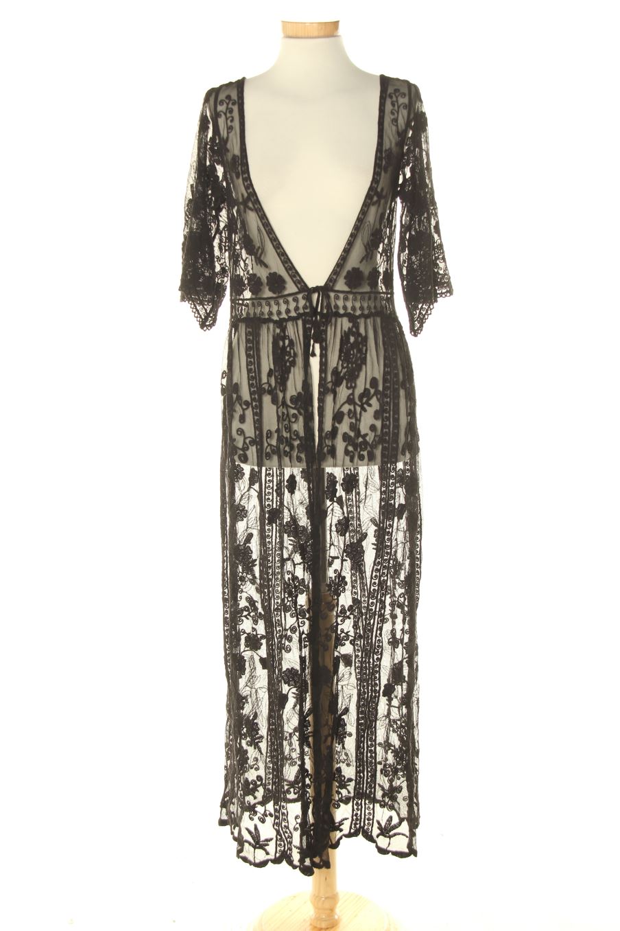 Kimono de PERCENTIL de la talla S, de color negro