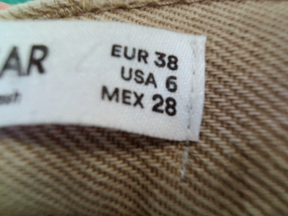 Shorts Pull & Bear de la taille 38, de couleur beige de denim
