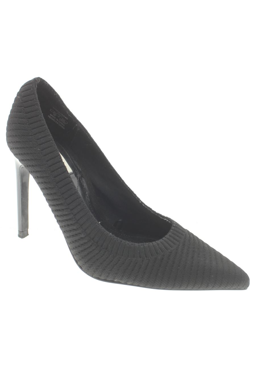 Zapatos de tacon de Zara de la talla 36, de color negro de