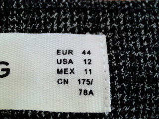 Pantalon Mango de la taille 44, de couleur gris