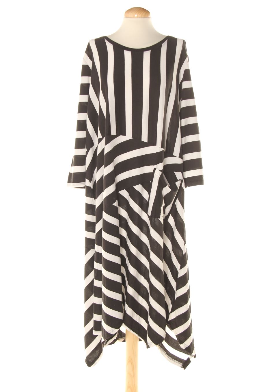 Vestido casual de BPcollection de la talla 52, de color rayas