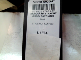 Pantalón de Vero moda de la talla L, de color negro