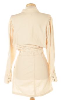 Robe casual XS Mango
