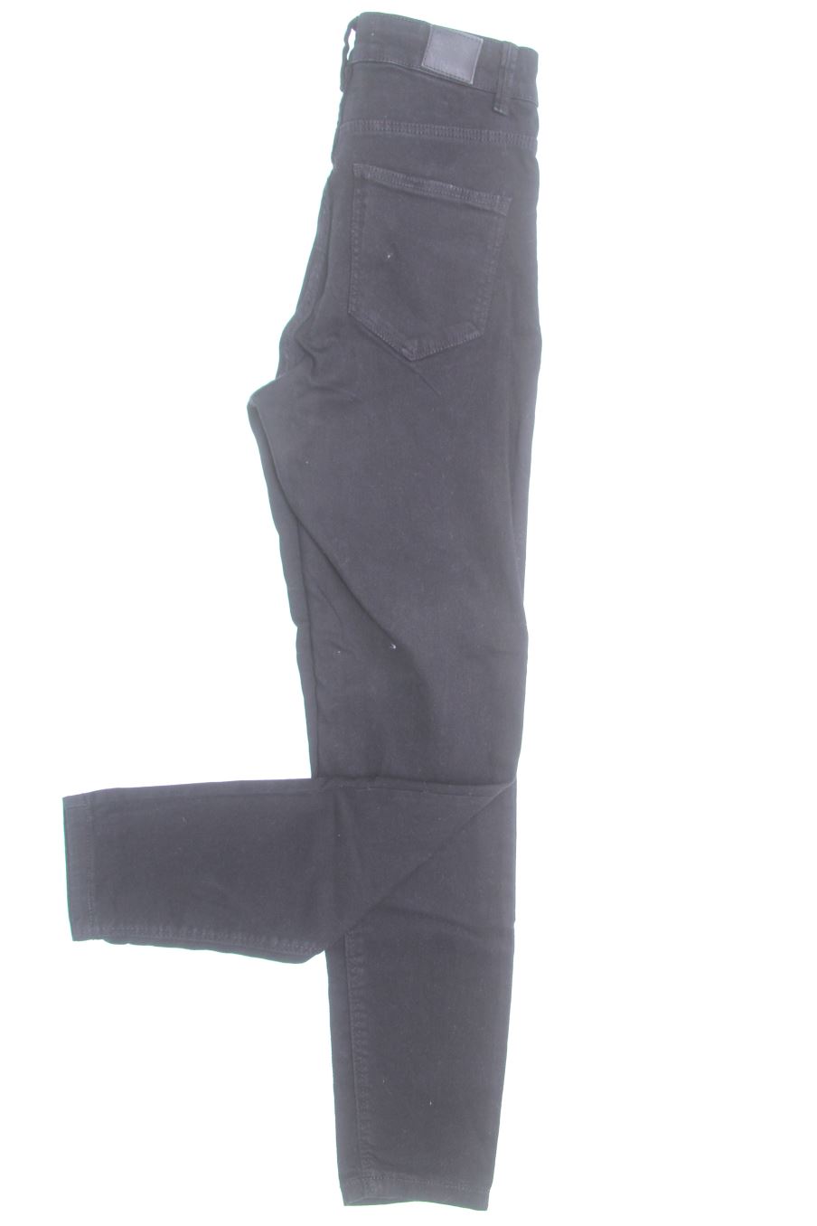 Jeans Bershka de la taille 34, de couleur noir de denim
