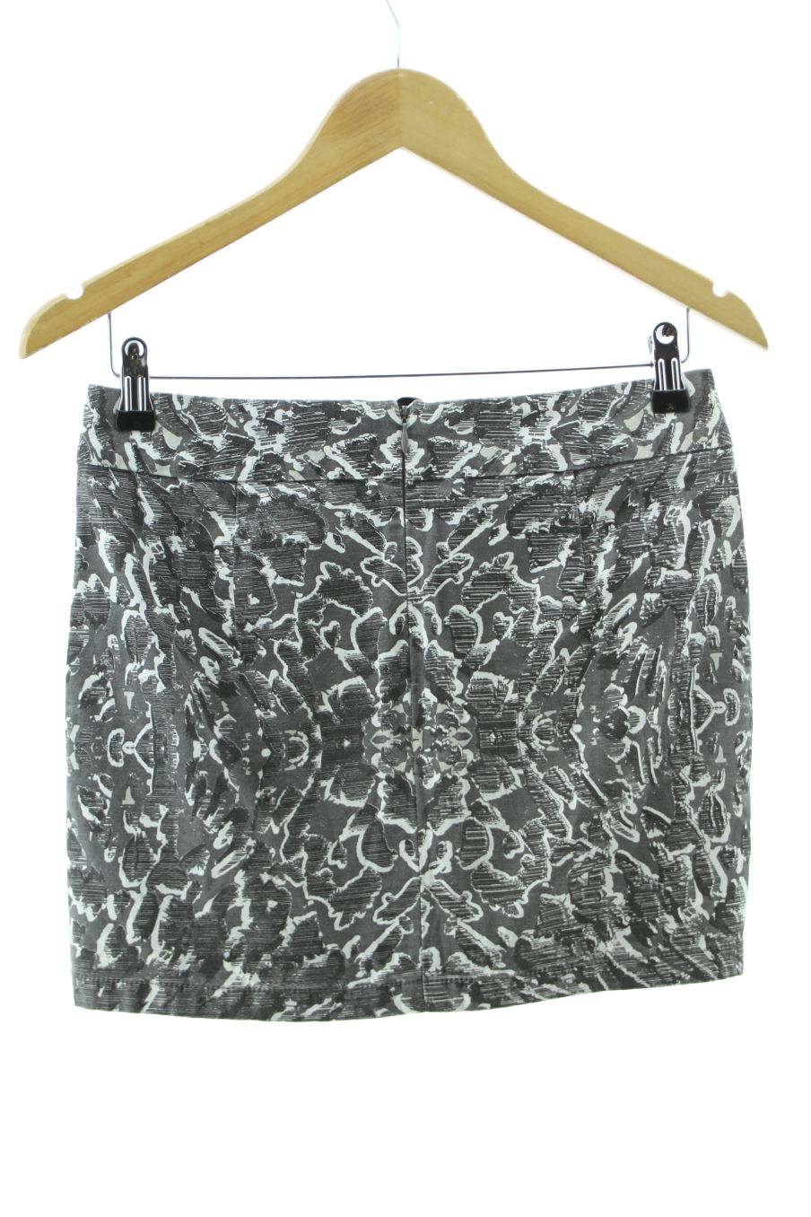 Jupe Street one de la taille 34, de couleur gris