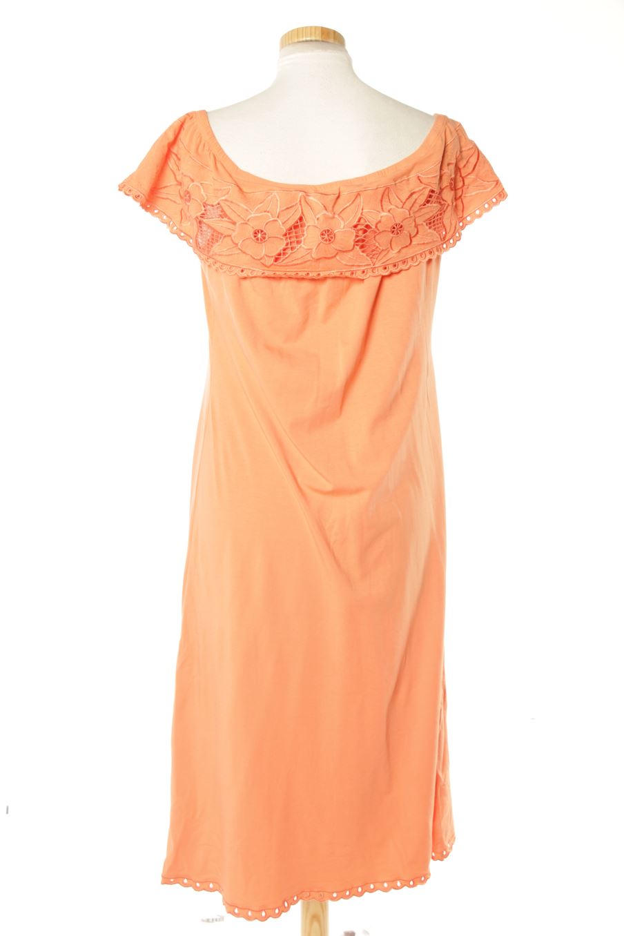 Einfaches Kleid von Enfasis Größe XXL, Farbe Koralle, für