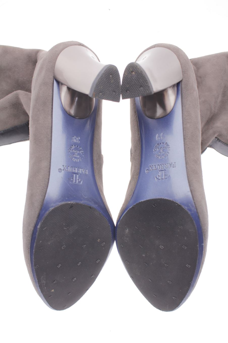 Botas de Farrutx de la talla 39, de color gris de