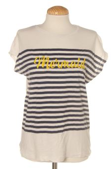 T-Shirt S Stradivarius, Foto 1 von 2