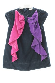 Aufwändiges Kleid 110 Tuc Tuc