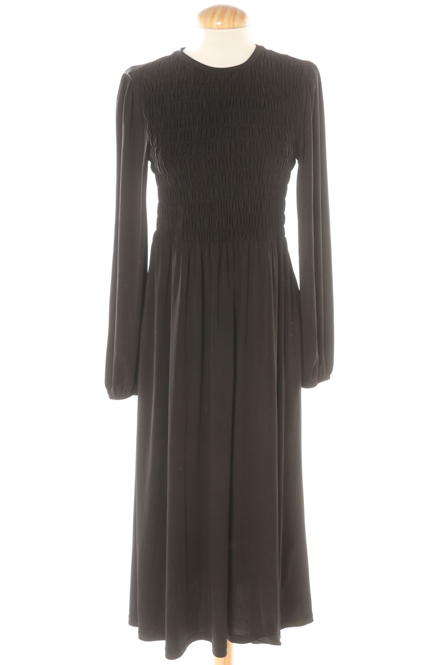 Robe casual Zara de la taille M, de couleur noir