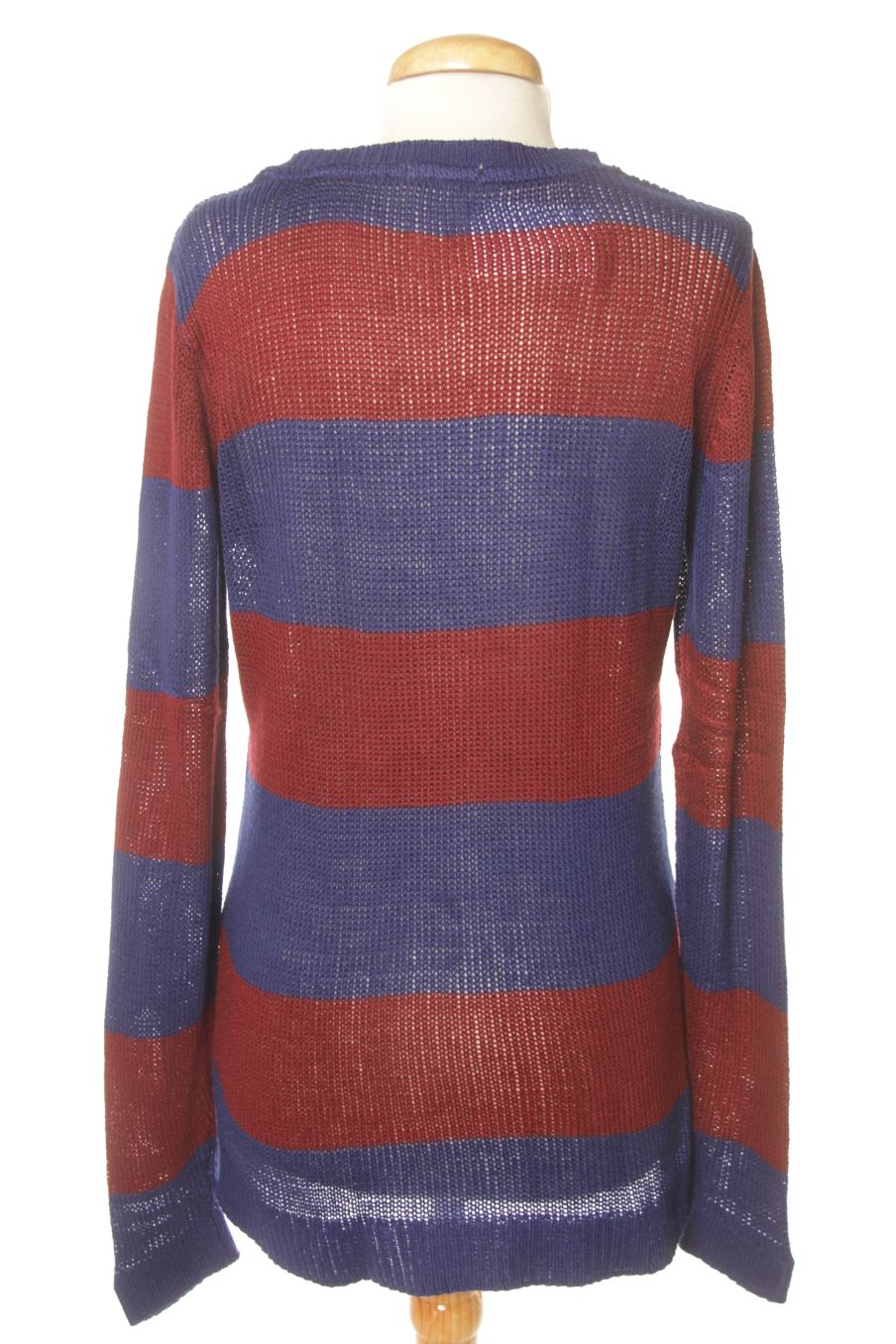 Pull Forever 21 de la taille M, de couleur rayures