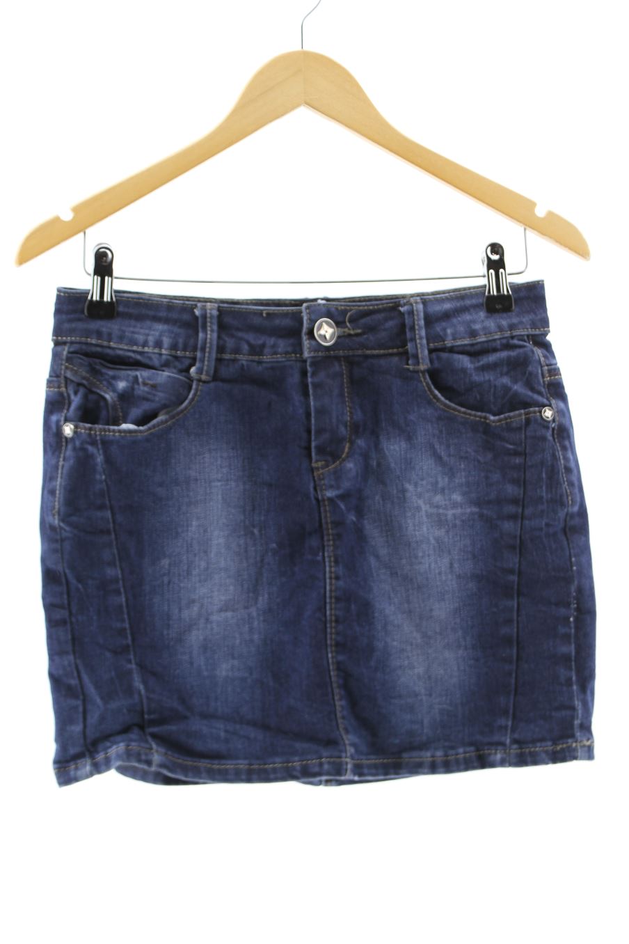 Falda de D.N.D de la talla M, de color azul de ropa vaquera