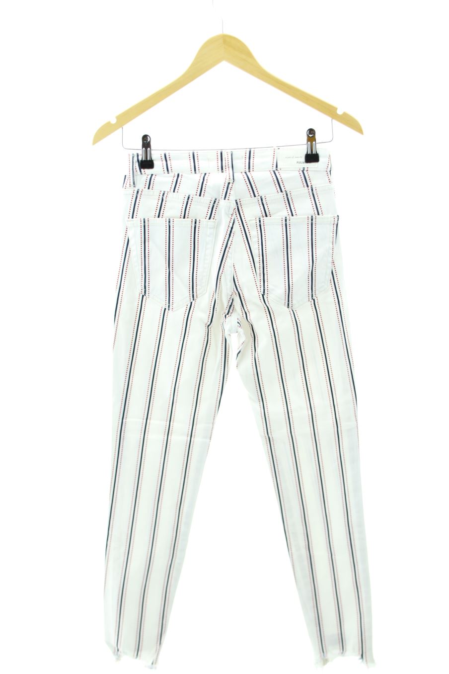 Jeans Pull & Bear de la taille 36, de couleur rayures de denim