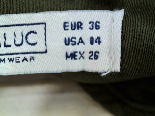 Pantalon trf (ZARA) de la taille 36, de couleur vert