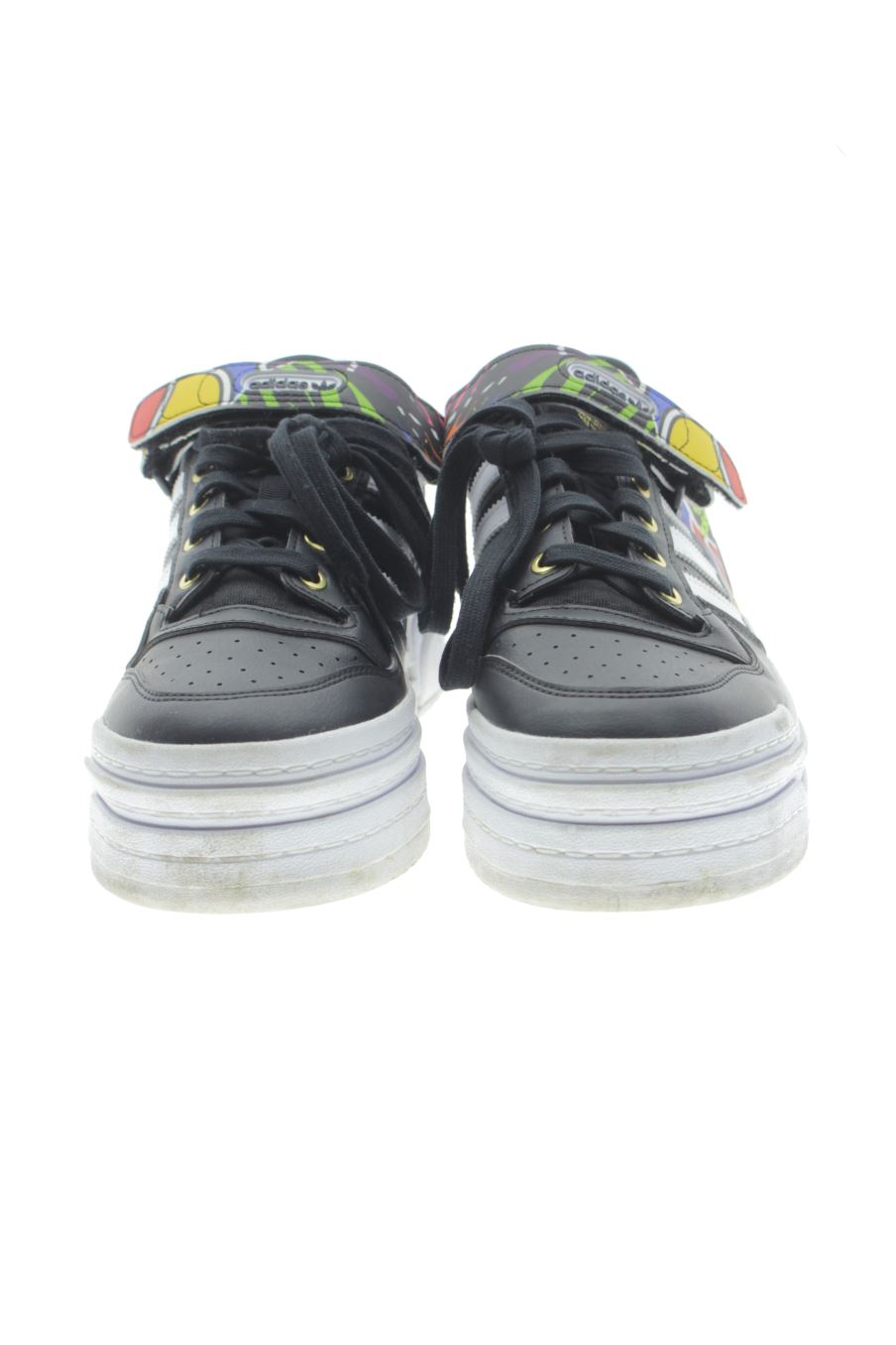 Deportivos de Adidas de la talla 42, de color negro de