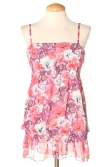 Aufwändiges Top S Amisu