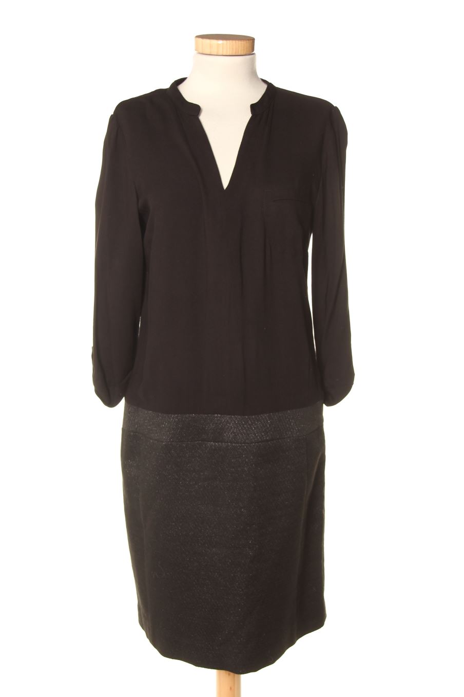 Robe casual Caroll de la taille 38, de couleur noir