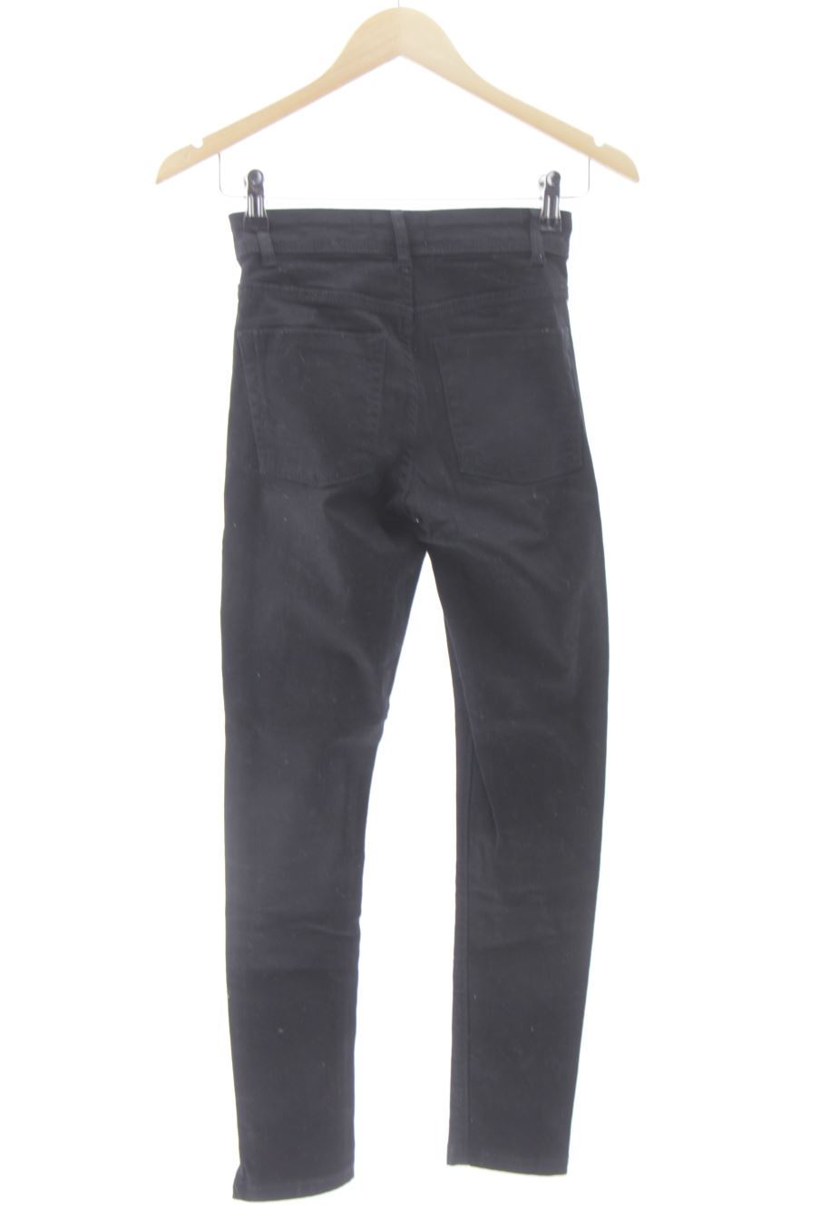 Jeans Bershka de la taille 34, de couleur noir de denim