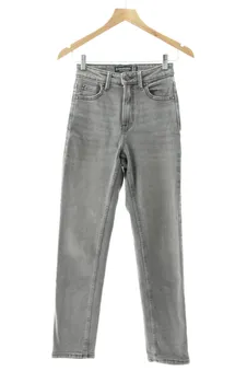Jeans 34 Stradivarius, foto 1 di 2