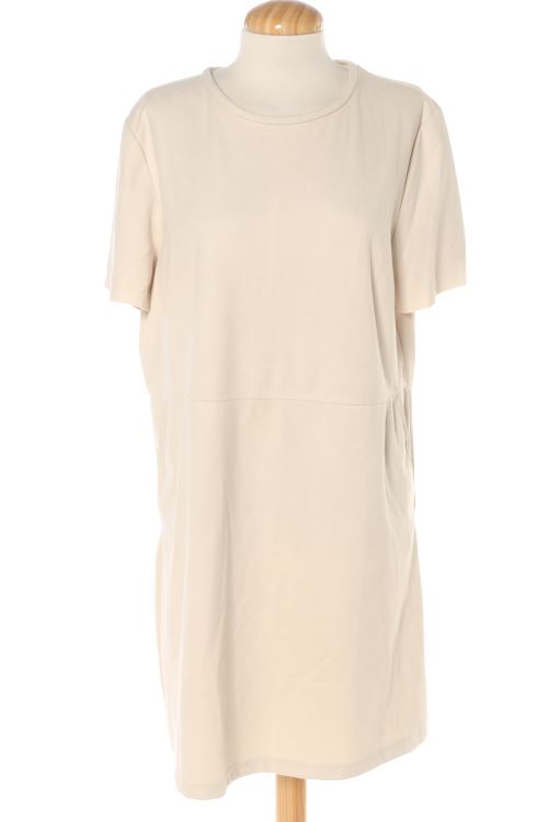 Einfaches Kleid