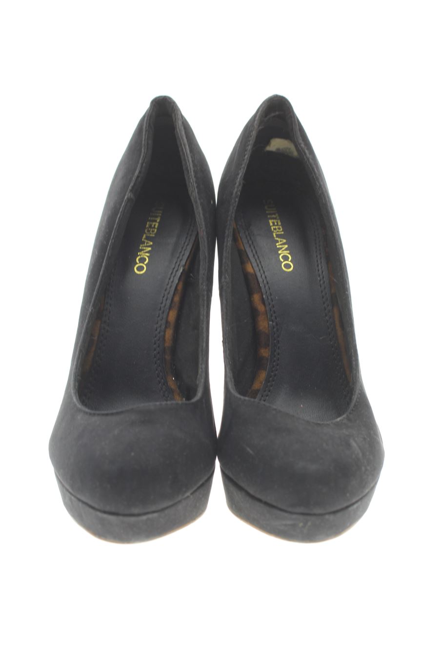 Zapatos de tacon de SUITEBLANCO de la talla 35, de color negro de