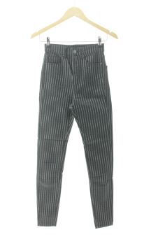 Jeans 32 Stradivarius, foto 1 di 2