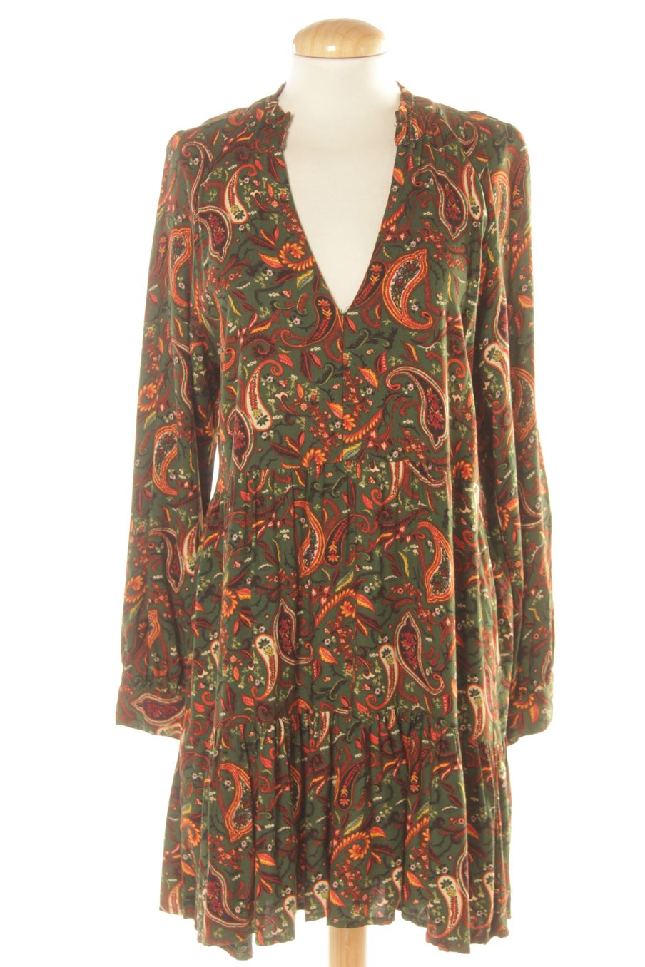 Robe casual Stradivarius de la taille M, de couleur imprimés