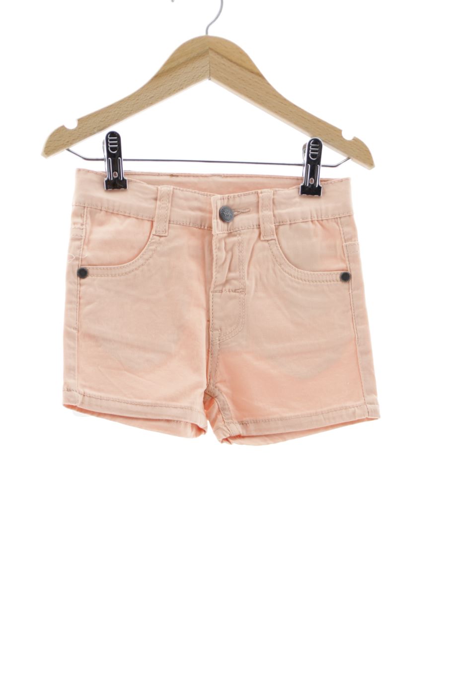 Short en jean Newness de la taille 12 mois de denim avec une étiquette