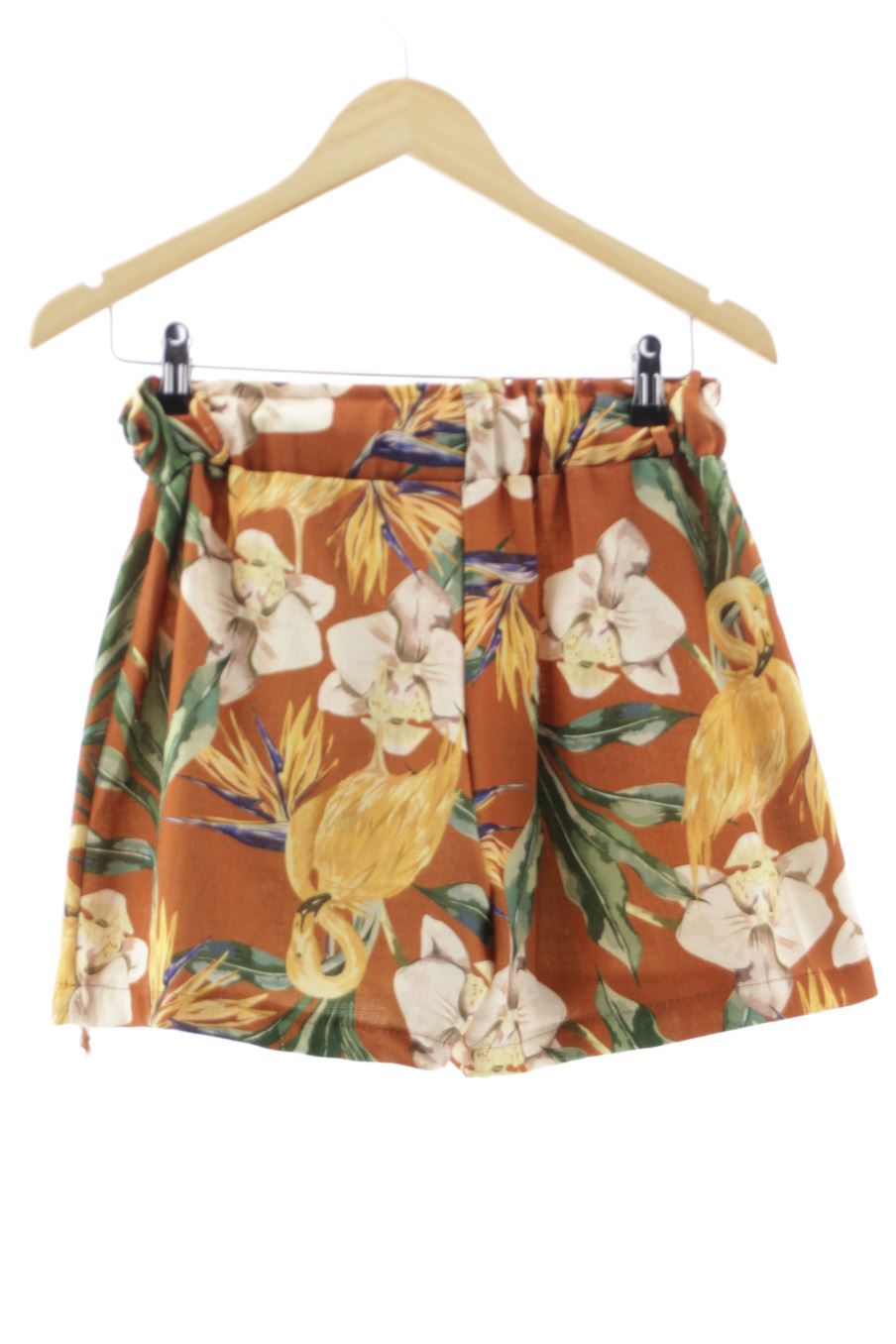 Shorts New collection de la taille 34, de couleur fleurs