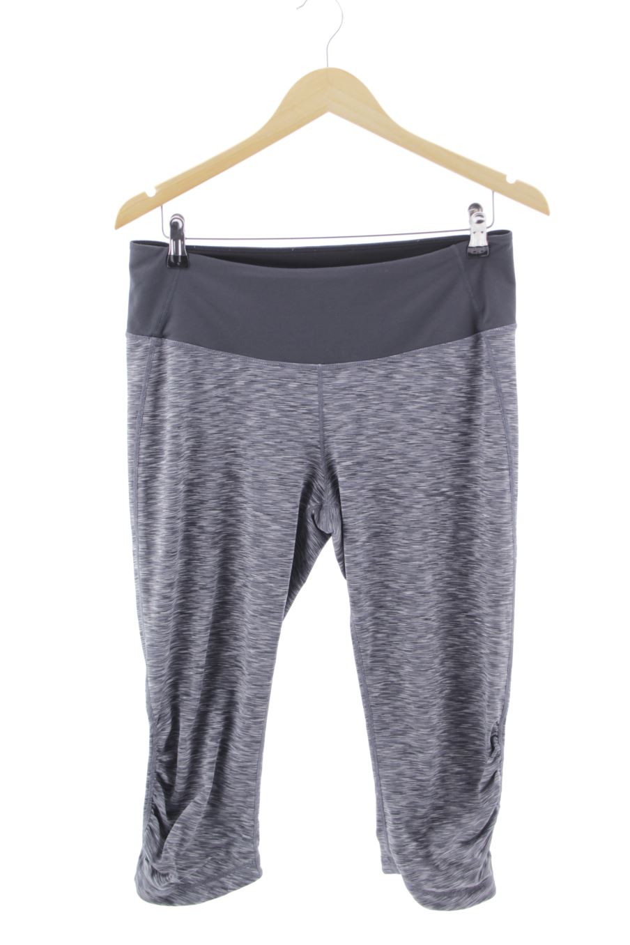 Pantalones cortos de deporte de H&M de la talla L, de color gris