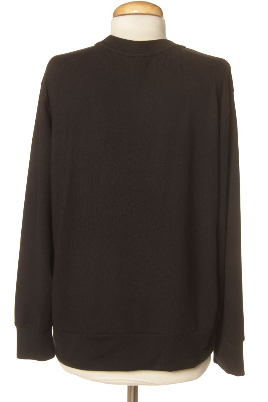 Sudadera de Uniqlo de la talla S, de color negro