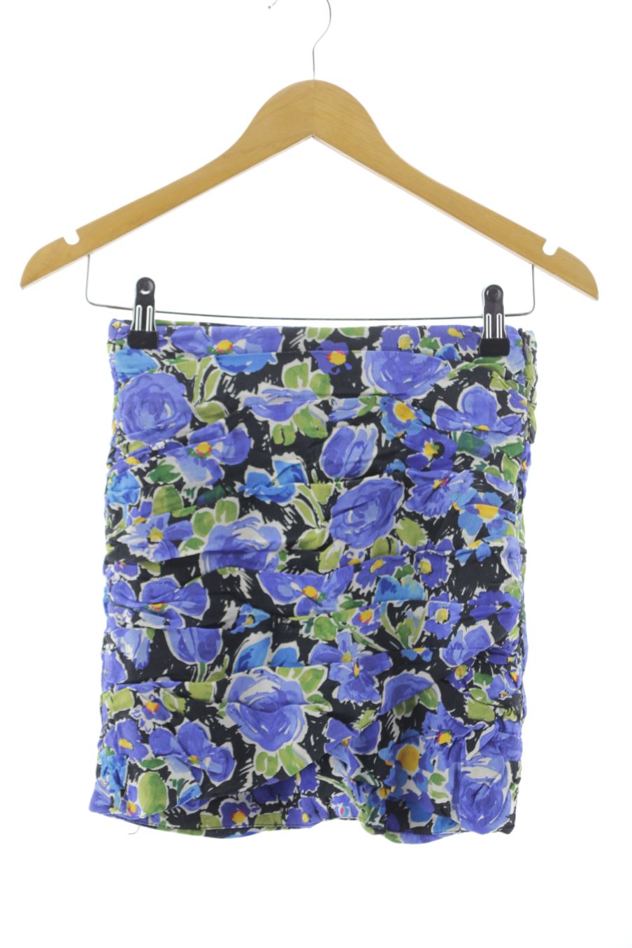 Falda de Zara de la talla 36, de color flores