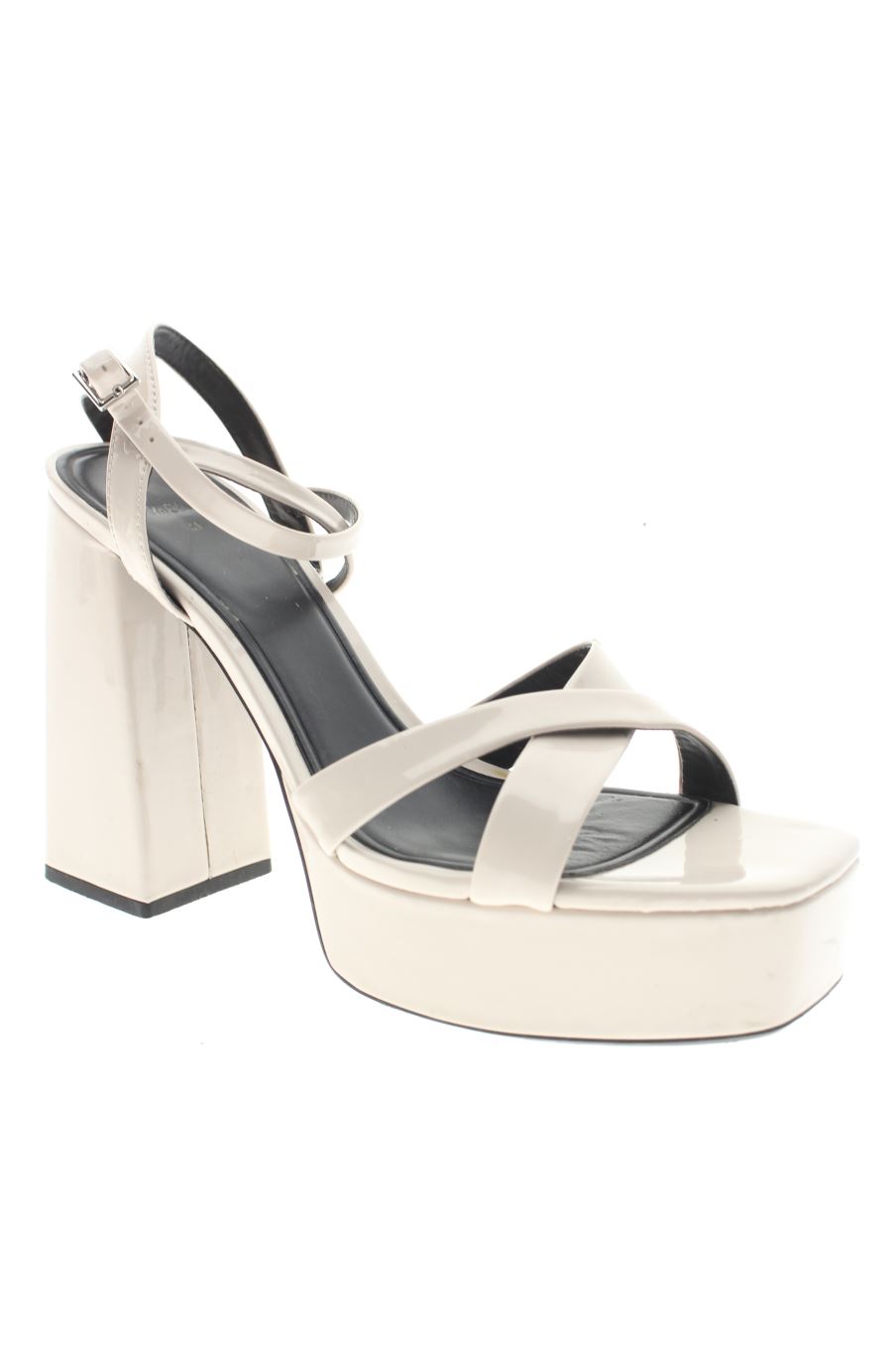 Sandalias tacon de Zara de la talla 41, de color rosa de