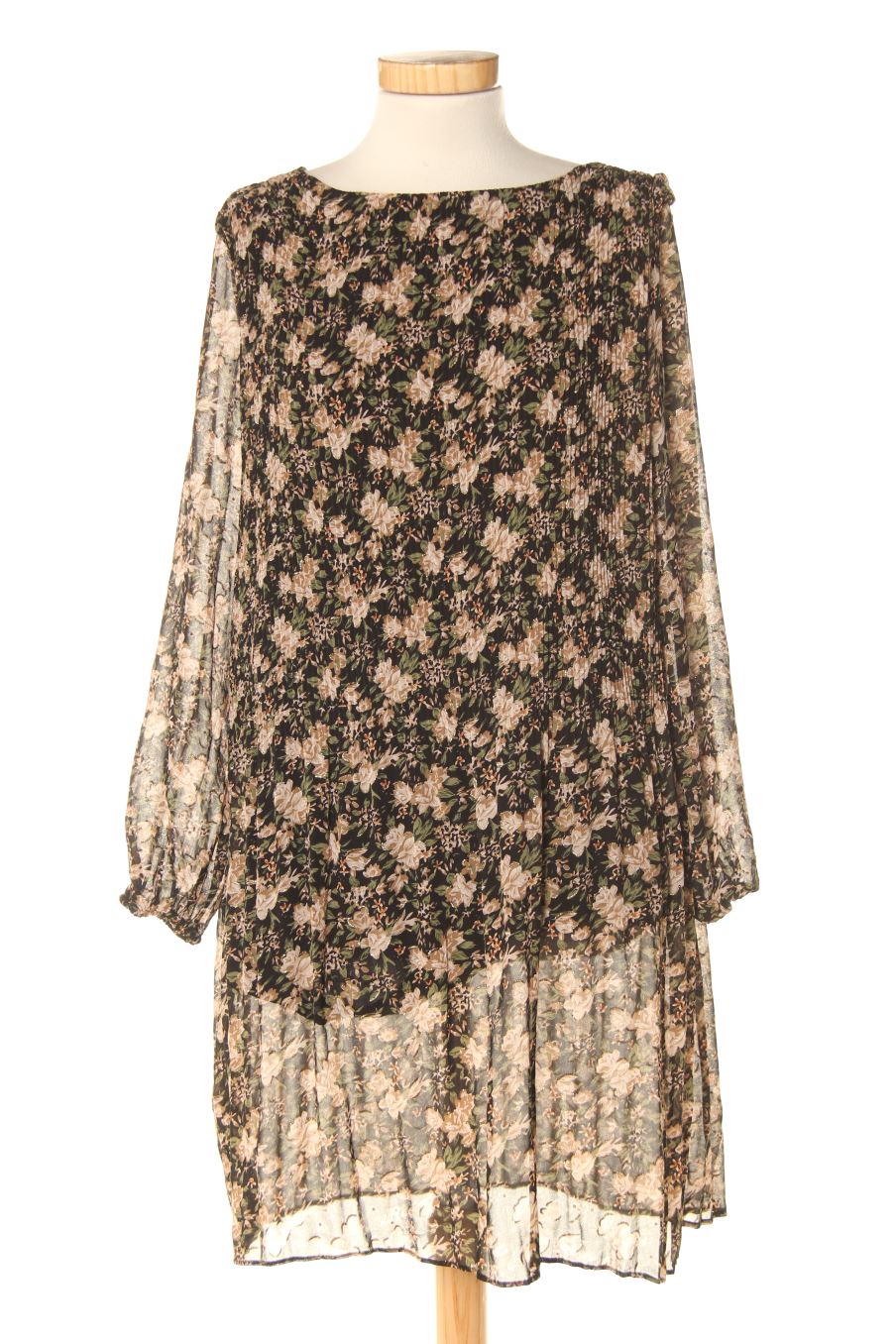 Robe casual EMMA ELLA PARIS de la taille M, de couleur fleurs