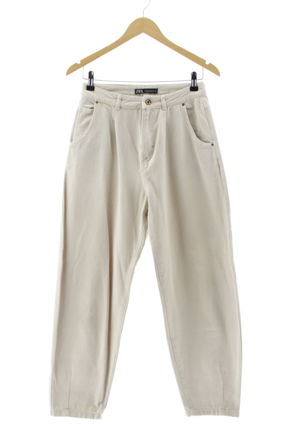 Vaquero de Zara de la talla 34, de color beige de ropa vaquera