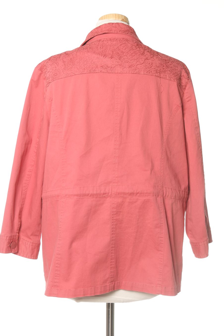 Blazer von Armand Thiery Größe 46, Farbe Rosa, für