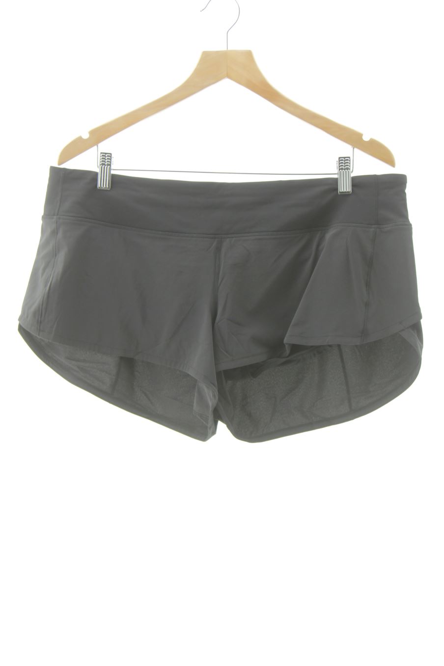 Pantaloni corti sportivi de lululemon de la talla XL, de color nero
