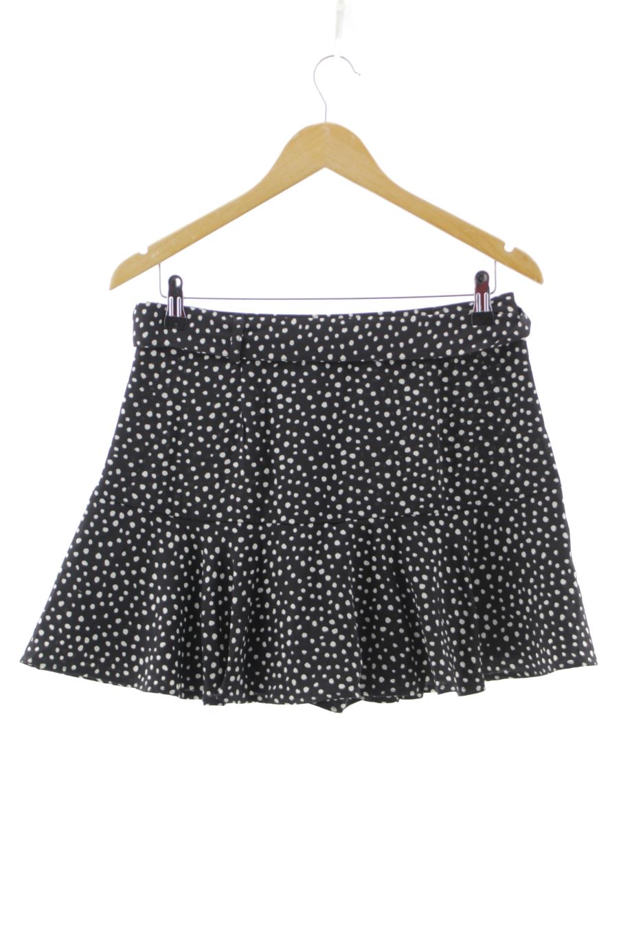Shorts Stradivarius de la taille L, de couleur noir