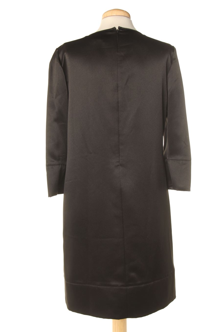 Vestido de Mango de la talla L, de color negro