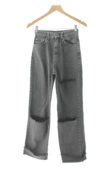 Jeans 32 Stradivarius, foto 1 di 2