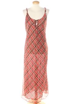 Vestido casual M Mango, foto 1 de 2