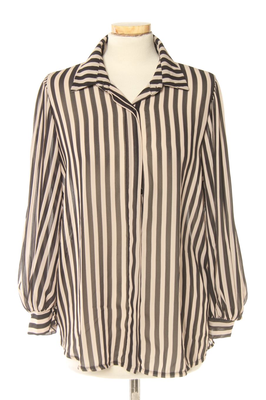 Chemise New collection de la taille 44, de couleur rayures