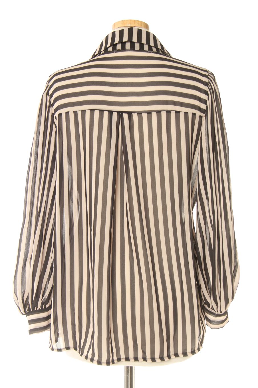 Chemise New collection de la taille 44, de couleur rayures