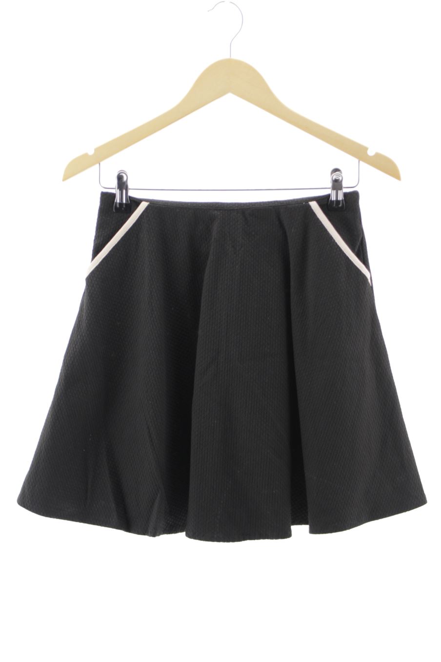 Jupe Naf Naf de la taille 36, de couleur noir