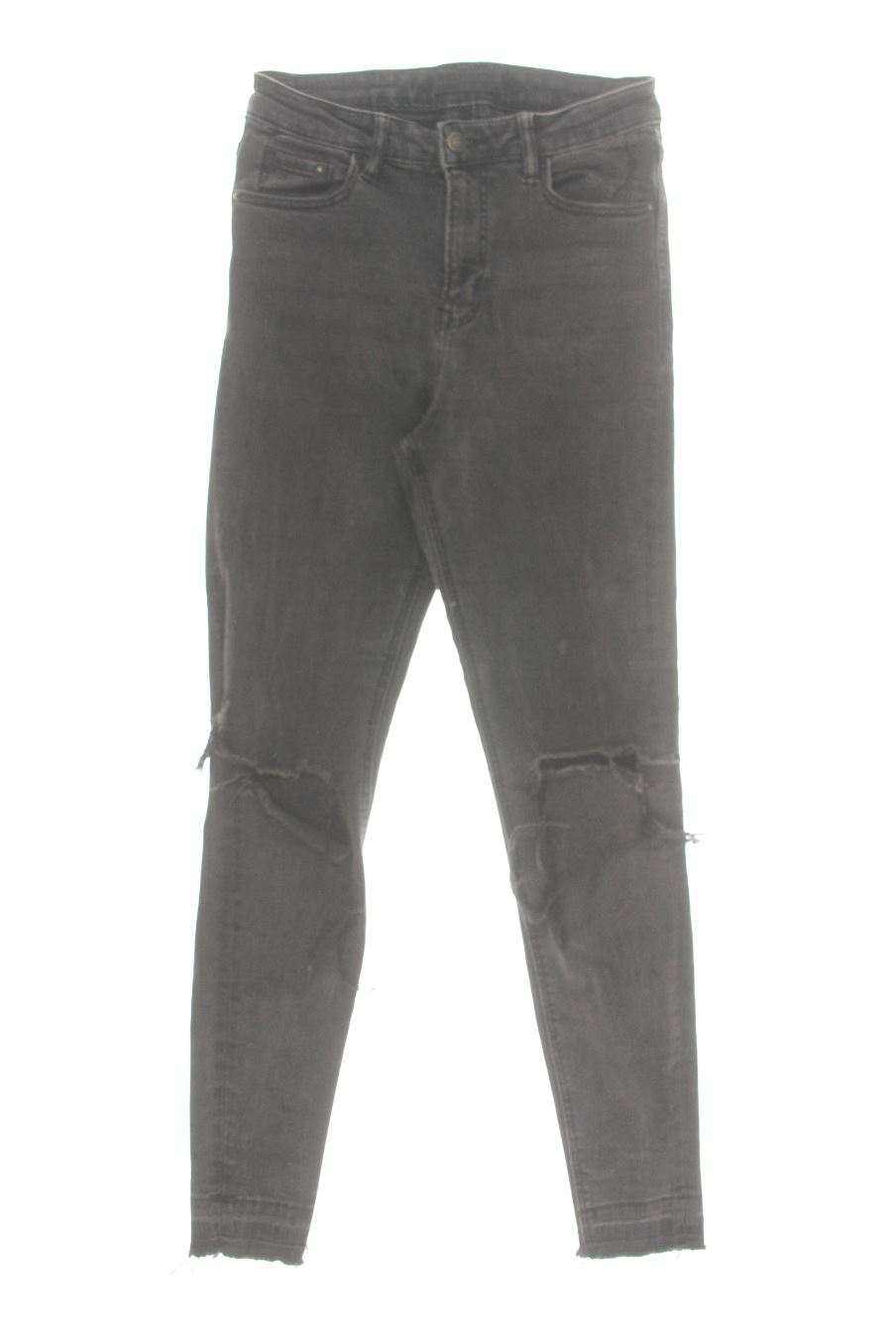 Jeans Stradivarius de la taille 34, de couleur gris de denim