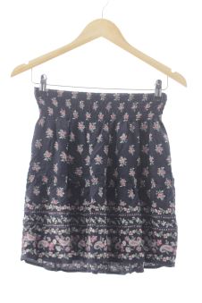 Aufwändiger Rock S Hollister