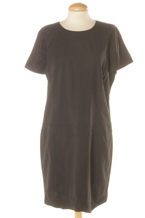 Einfaches Kleid
